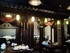 -聚汇三少·龙虾·中餐厅(莫邪路新天地店)