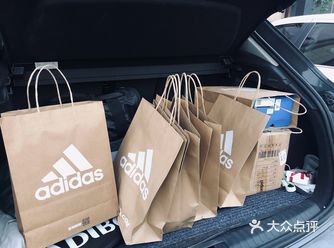 昆山奥特莱斯Adidas五折!!!相当于不要钱啊姐妹们