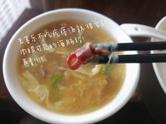 疙瘩汤-喜乐餐厅•灯笼虾球首创者•本地小海鲜(二马路店)