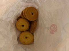 -上海哈尔滨食品厂(汇联商厦店)