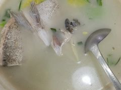 -邛海风味特色菜馆