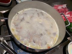 -捞王锅物料理(上海世茂广场店)