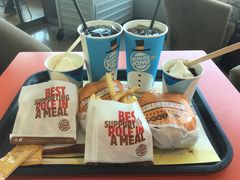 -胡志明新山一国际机场