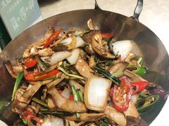 -滇越乘象云南餐厅(豆各庄店)