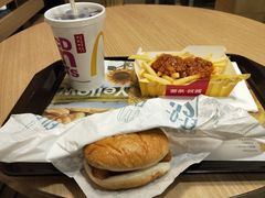 -麦当劳(总统大酒店店)