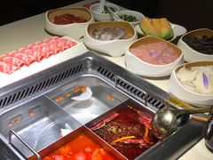 -海底捞火锅鲜切牛肉主题店(长寿路店)