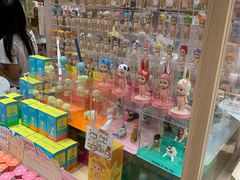 -猫的天空之城概念书店(杭州南宋御街店)