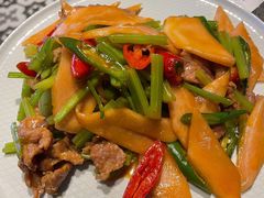 酸萝卜牛肉-日上三甘(三里屯店)
