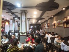 大堂-龙老五汤店(站前西路店)