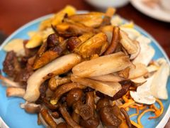 -菌之家·专业纯野生菌火锅·特色炒菌