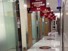 -雅悦齿科(顾村公园店)