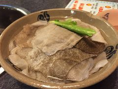 毛肚-茅草房·河畔园林火锅