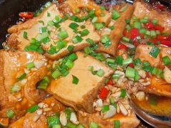 -费大厨辣椒炒肉(万家丽一店)