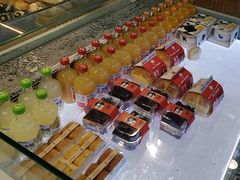 -焙丽拾光(麦凯乐直营店)
