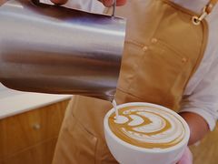 拿铁-Cafe on warm(丹霞店)