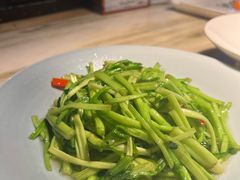 -吴越荣记苏州菜·松鼠桂鱼(月光码头店)