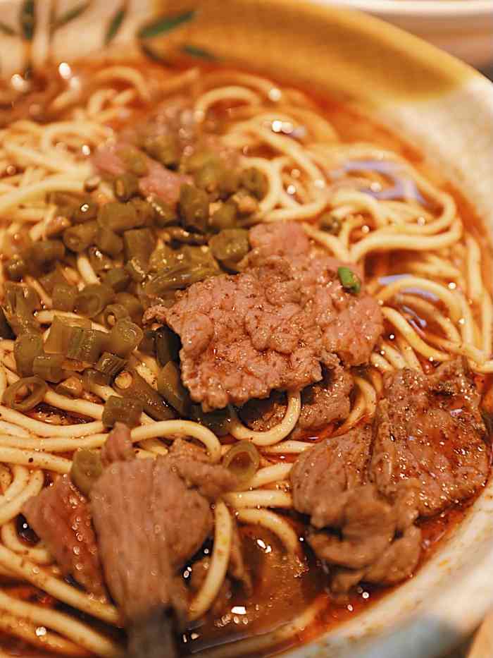 零贰柒·武汉生烫牛肉面(霄云美食城店)-"无意间刷到公司附近新开的