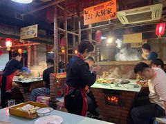 -鱼窝棚柴火铁锅炖(富山屯店)