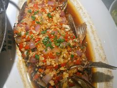 -费大厨辣椒炒肉(高铁吾悦广场店)
