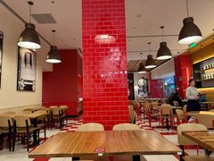 -城市大道红炉披萨烘焙坊