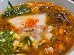 -SHAN山(前滩太古里店)