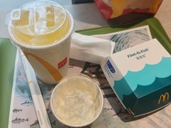-麦当劳(展览路店)