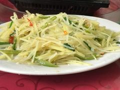 -香猪美食(中心店)