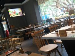 大堂-顺德公广东猪肚鸡·煲仔饭(白石洲店)