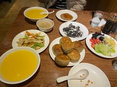 -清真吴记门钉肉饼·喜多利