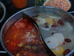 -周良天山牛杂城(天山路总店)
