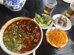 肉蛋双飞牛肉面-清真·马安军辣子牛肉面