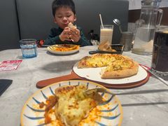 -必胜客(世欧广场店)