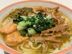 -大食代美食广场(上海中心店)