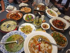 -江宴渔村·鱼鲜土菜(紫荆广场店)