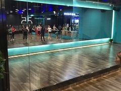 -威仕顿健身游泳(御锦城店)