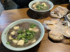 -金原鸭血粉丝汤·汤包·脆皮烤鸭(南京博物院店)