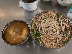 -正宗杨记普洱酸醋米线(总店)