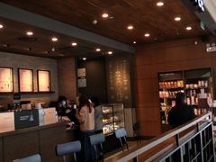 -星巴克(杭州西湖银泰1F店)