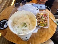 -霸王茶姬(南亚风情第壹城店)