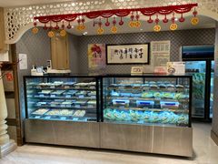 面包甜点陈列柜-洪长兴(广西北路店)