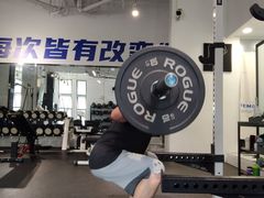 -汗水空间私教健身连锁(SM广场店)