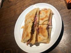 驴肉火烧-掌柜的店·河南菜(世茂店)