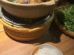 -吃饭皇帝大土家民族菜(正大广场店)