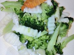 -吕氏疙瘩汤·新派鲁菜(芝罘万达店)