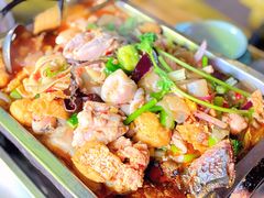 -后街佬·炭火鲜鱼杂(南城店)