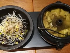 云南经典汽锅鸡-云海肴·汽锅鸡·云南菜(苏州中心店)