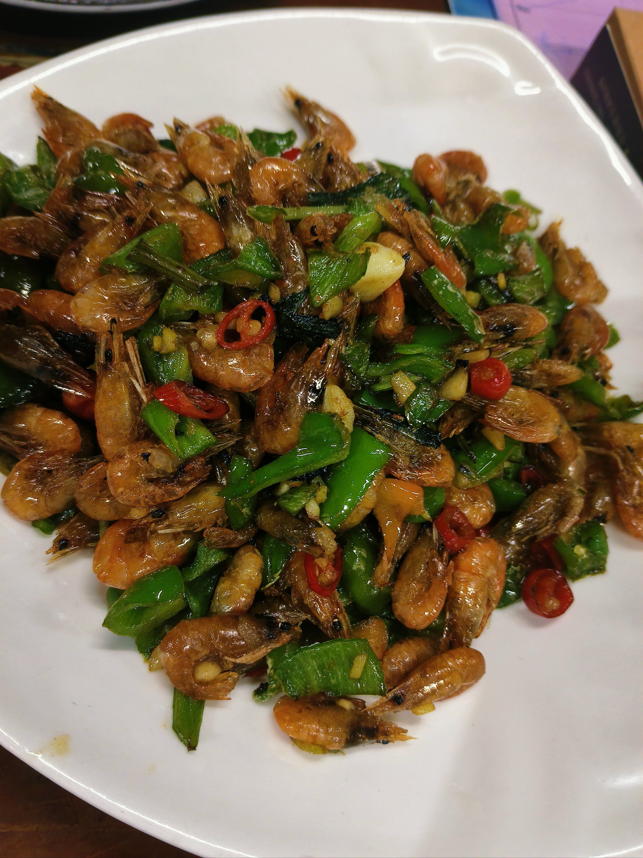 🌶 佳肴菜名 特色石锅鱼,河虾 ⭐好味tips