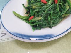 -三江源美食城
