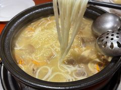 -菌之家·专业纯野生菌火锅·特色炒菌