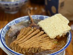 -叶新小吃店(来凤小区总店)